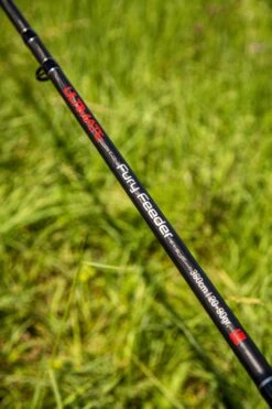 Ultimate Fury Feeder 330cm 15-60gr 27 Ultimate Fury Feeder 330cm 15-60gr -Hengelsport Winkel 000c413520c8e124