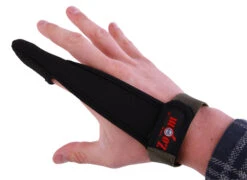 Carp Zoom Finger Protector 8 Carp Zoom Finger Protector -Hengelsport Winkel f1bd304247768e52