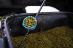 Sonubaits Pro Groundbait Lokvoer Thatchers Green (900g) -Hengelsport Winkel f2d69a6ec8e0d298