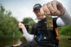 Sonubaits Pro Groundbait Lokvoer Thatchers Green (900g) -Hengelsport Winkel f630360b7369410d